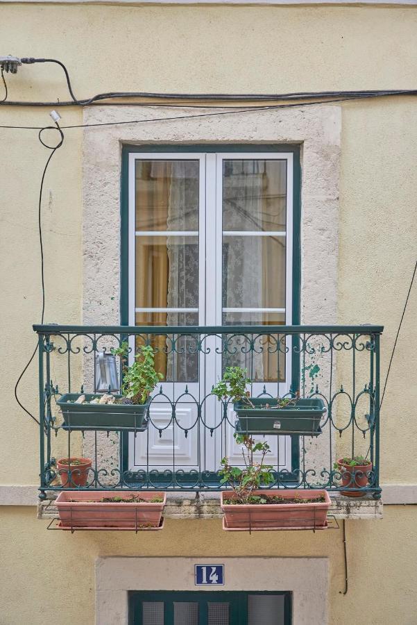 Apartamento Mira Graca Lisbon Exterior photo